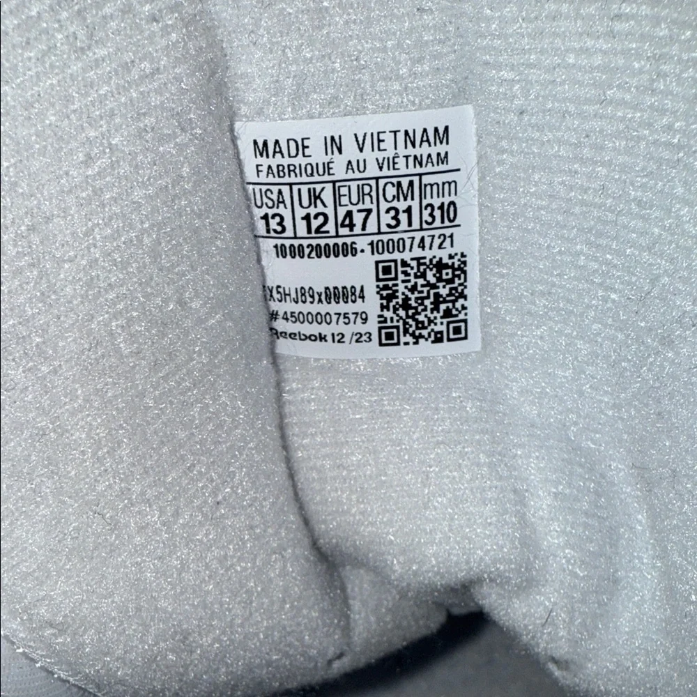 Reebok Question Red White High-Top Sneakers - Picture 7 of 10